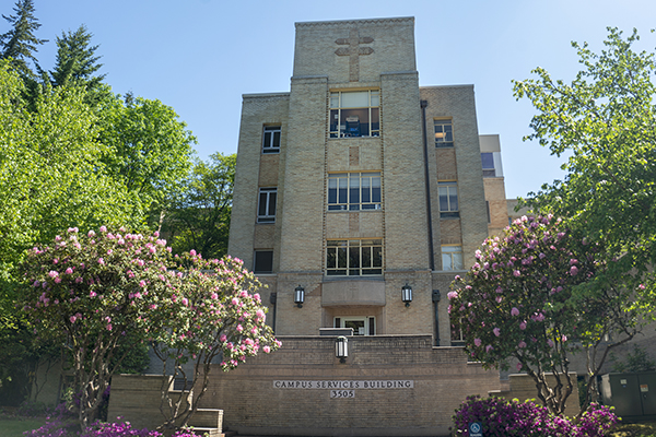 Campus Services Building entrance on SW US Veterans Hospital Road