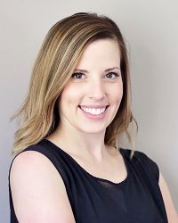 Professional portrait of Chelsea Ruder, OCTRI Evaluator.