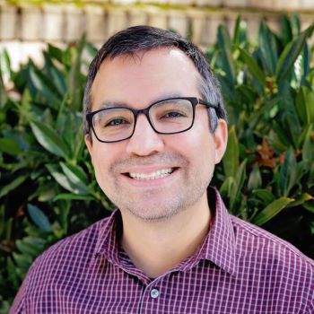 Daniel Lopez headshot