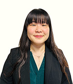: Headshot photo of OHSU Neurology resident Kimberly Wang, M.D.